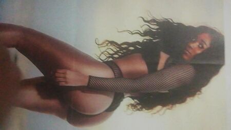 Cum on Sbahle Mpisane