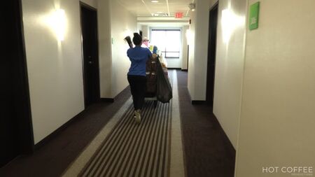 Jolla Pr - Room Service Girl Fucked By Guest