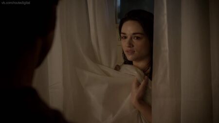 Crystal Reed Nude (covered) - Teen Wolf s03e06 (2013) HD 1080p Watch Online / Кристал Рид - Волчонок